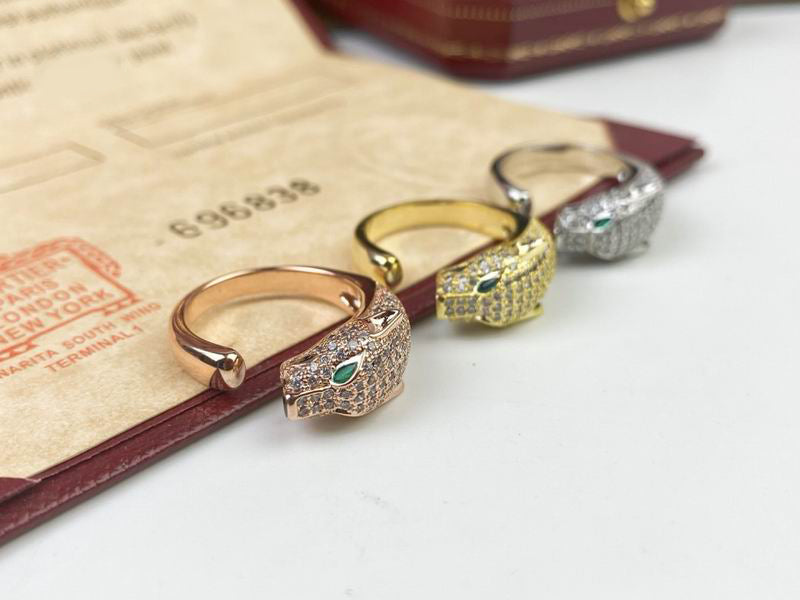 PANTHERE RING DIAMOND SMALL MODEL, HALF-PAVED