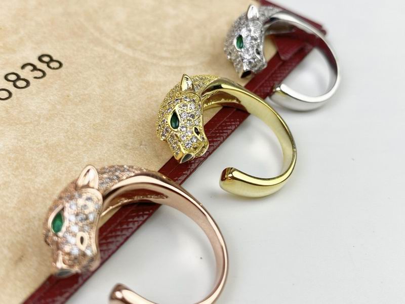 PANTHERE RING DIAMOND SMALL MODEL, HALF-PAVED