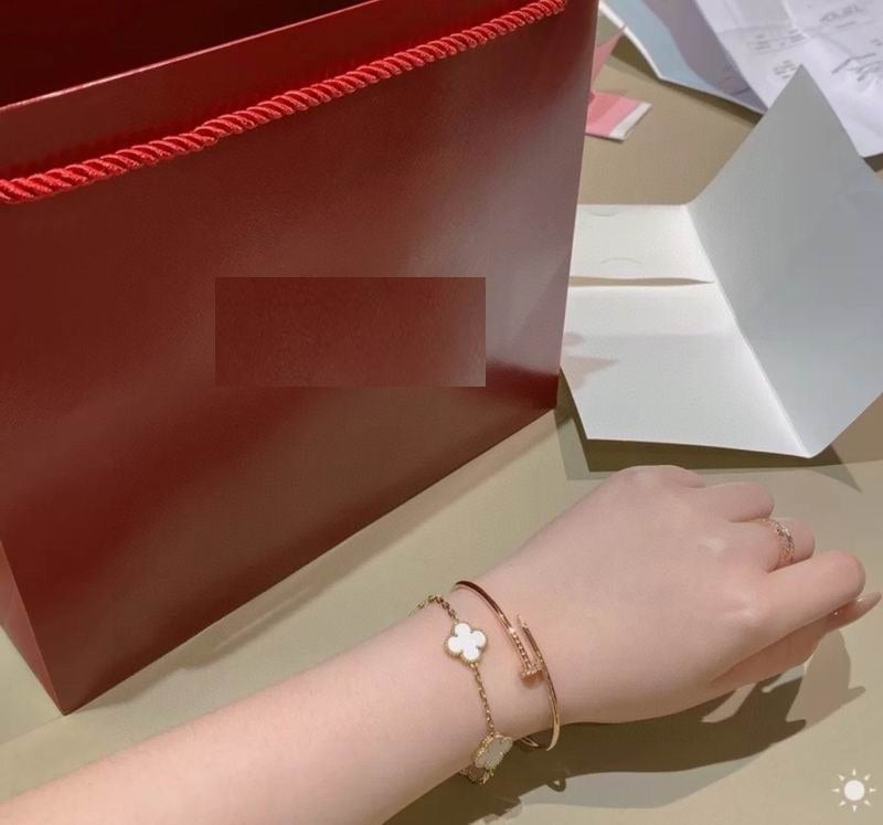 JUSTE BRACELET 2.5MM DIAMONDS, Sterling Silver Bracelet for Women