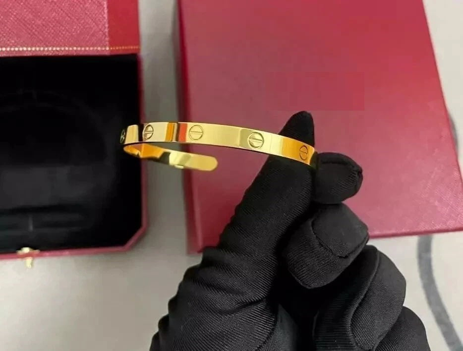 Sterling Silver Love Bracelet Open Cuff – Elegant 925 Love Bracelet Gift For Women