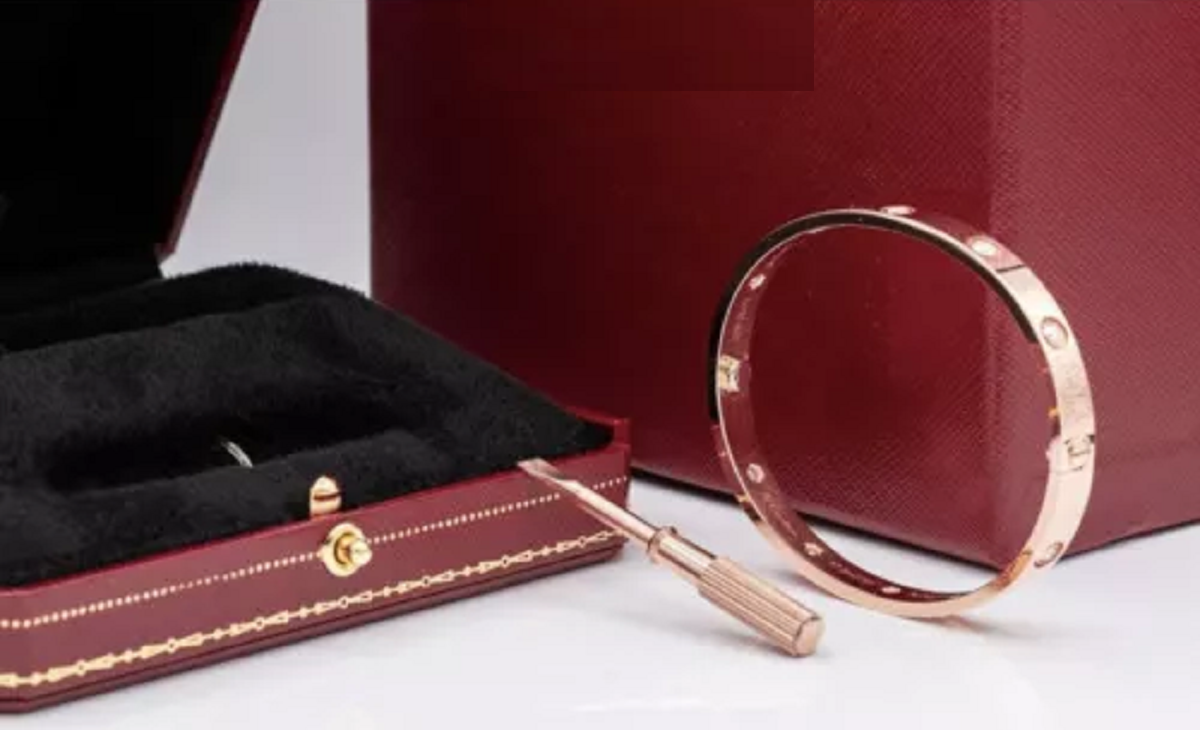 LOVE Bracelet 6.1MM with 10 Diamonds, 18K Gold Plated Bracelet With Original Box